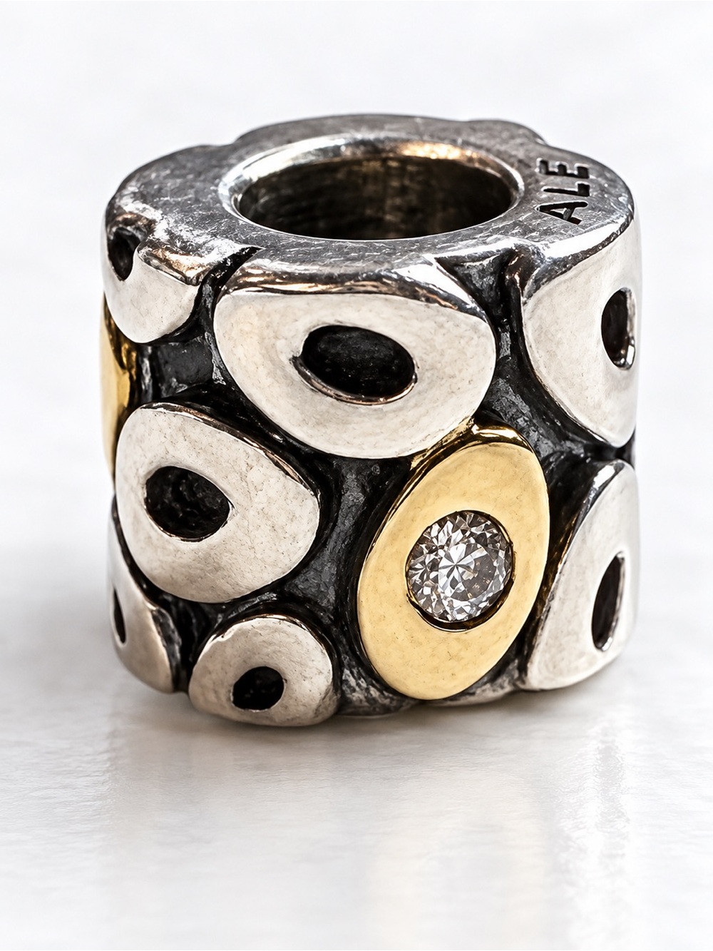 Genuine Pandora Silver and 14ct Gold Charm "Oh MY!" Zephyr - 790431CZ - retired